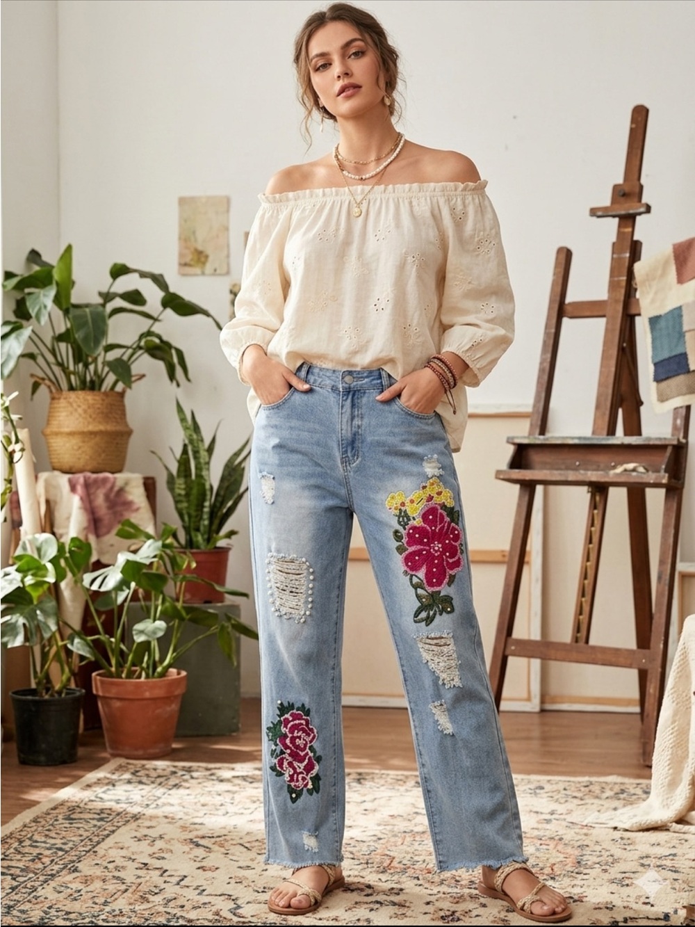 Women’s Straight-Leg Embroidered Light Blue Jeans